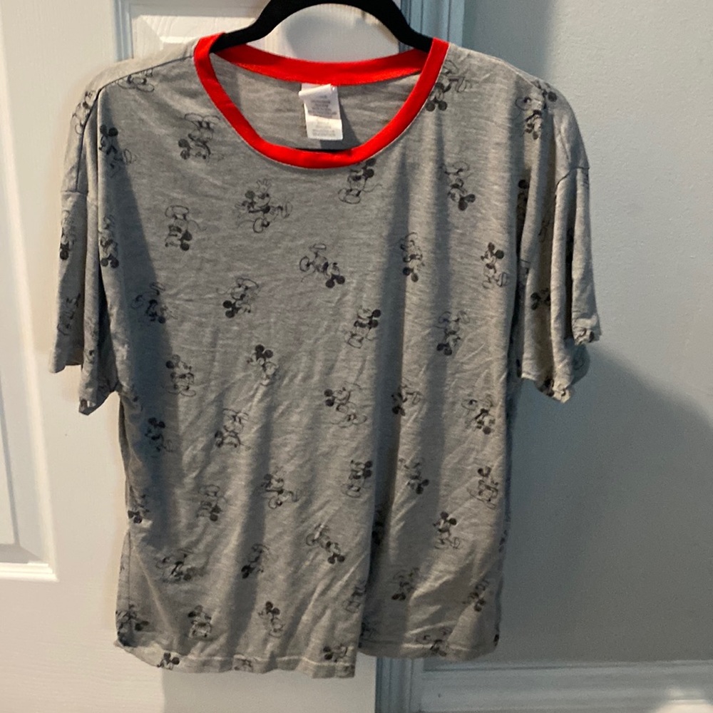 Disney tee shirt